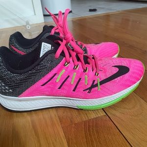 Nike Air Zoom Elite 8 Womens Running Shoe